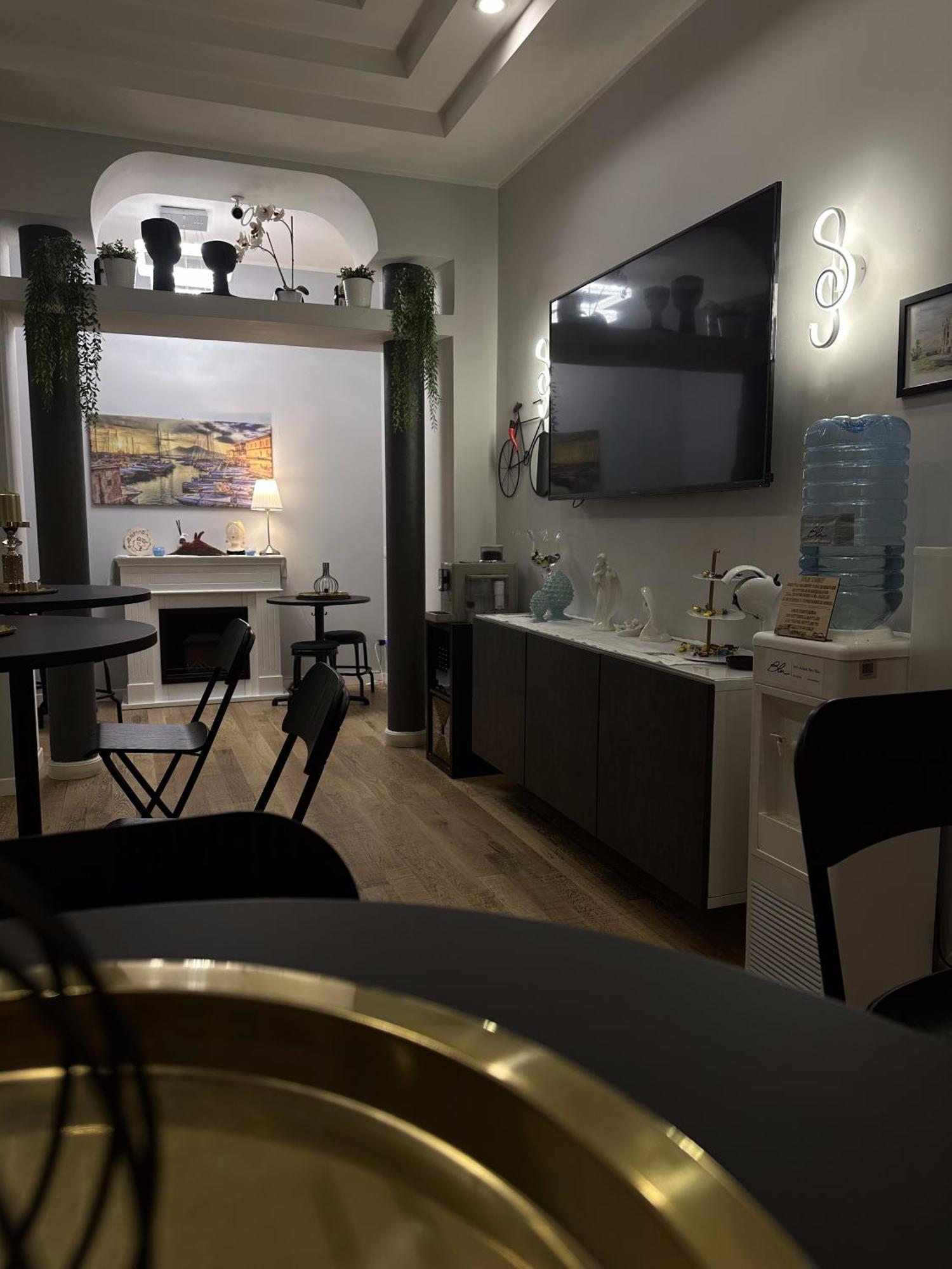 Vesù Bed & Breakfast 2*